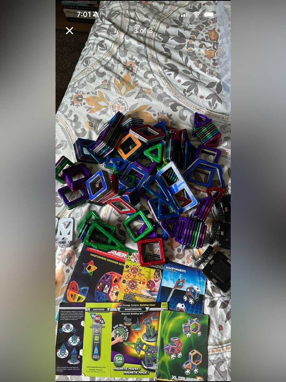 Magformers Magnetic Building Squares & Triangles - Multicolor